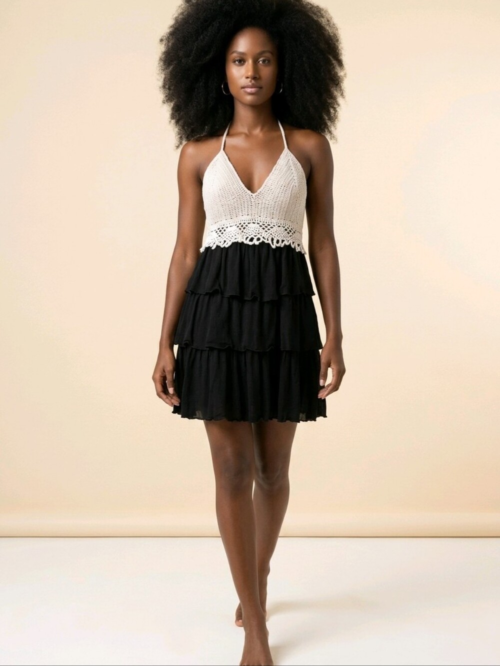Vizio crochet mini dress (no size label) So cute!